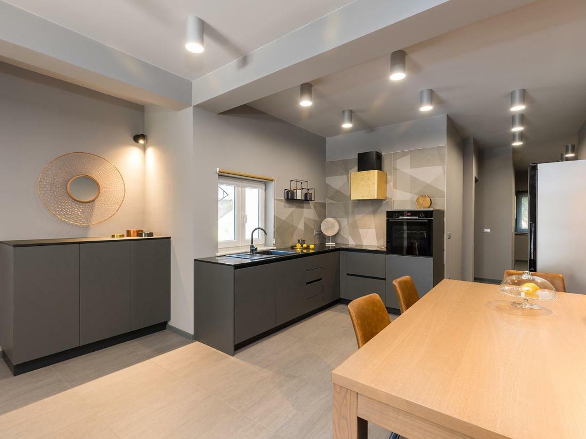 Magnolia - Modern Apartment Near City Center And Sea Пореч Екстер'єр фото